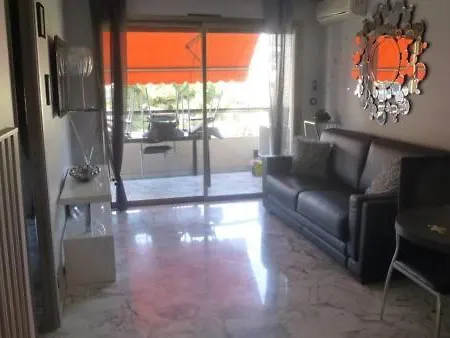 Lacour One Bedroom * Cannes