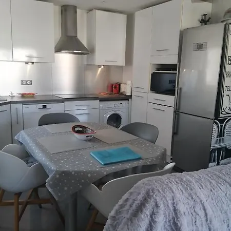 Lacour One Bedroom *